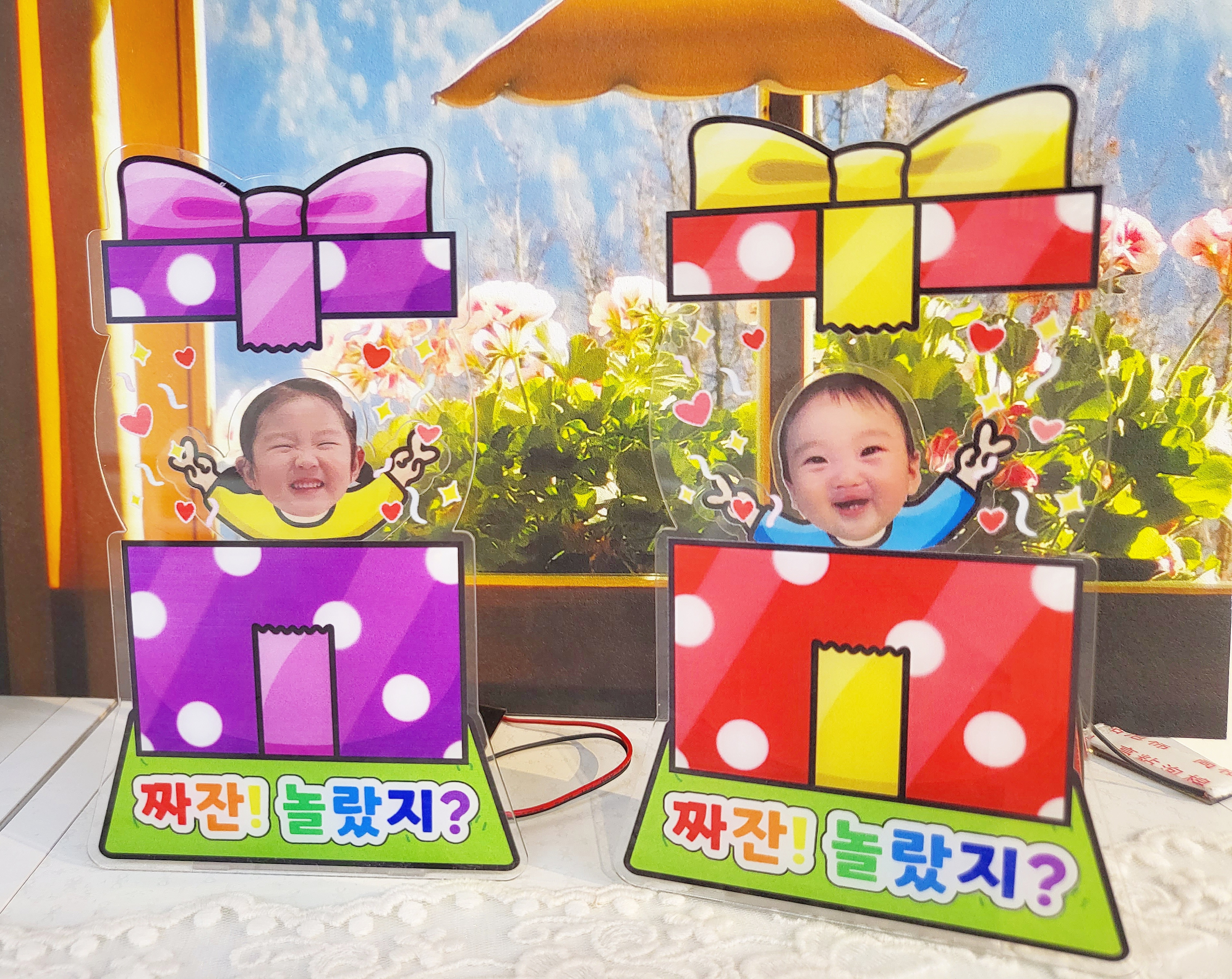 아크릴 선물상자 까딱인형