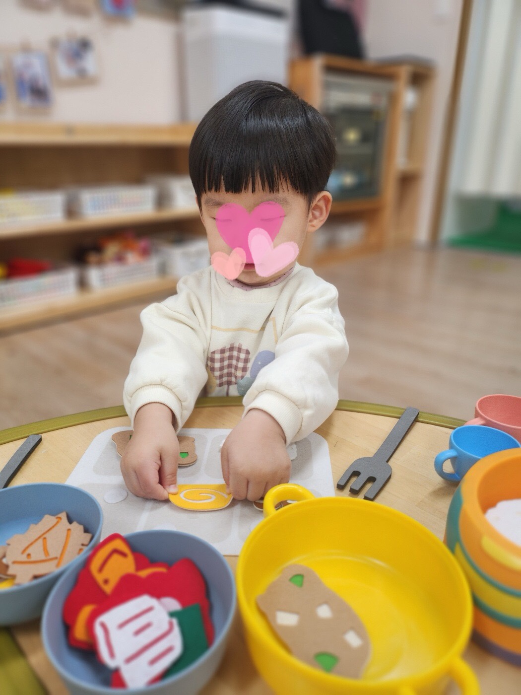 편식 골고루 식판