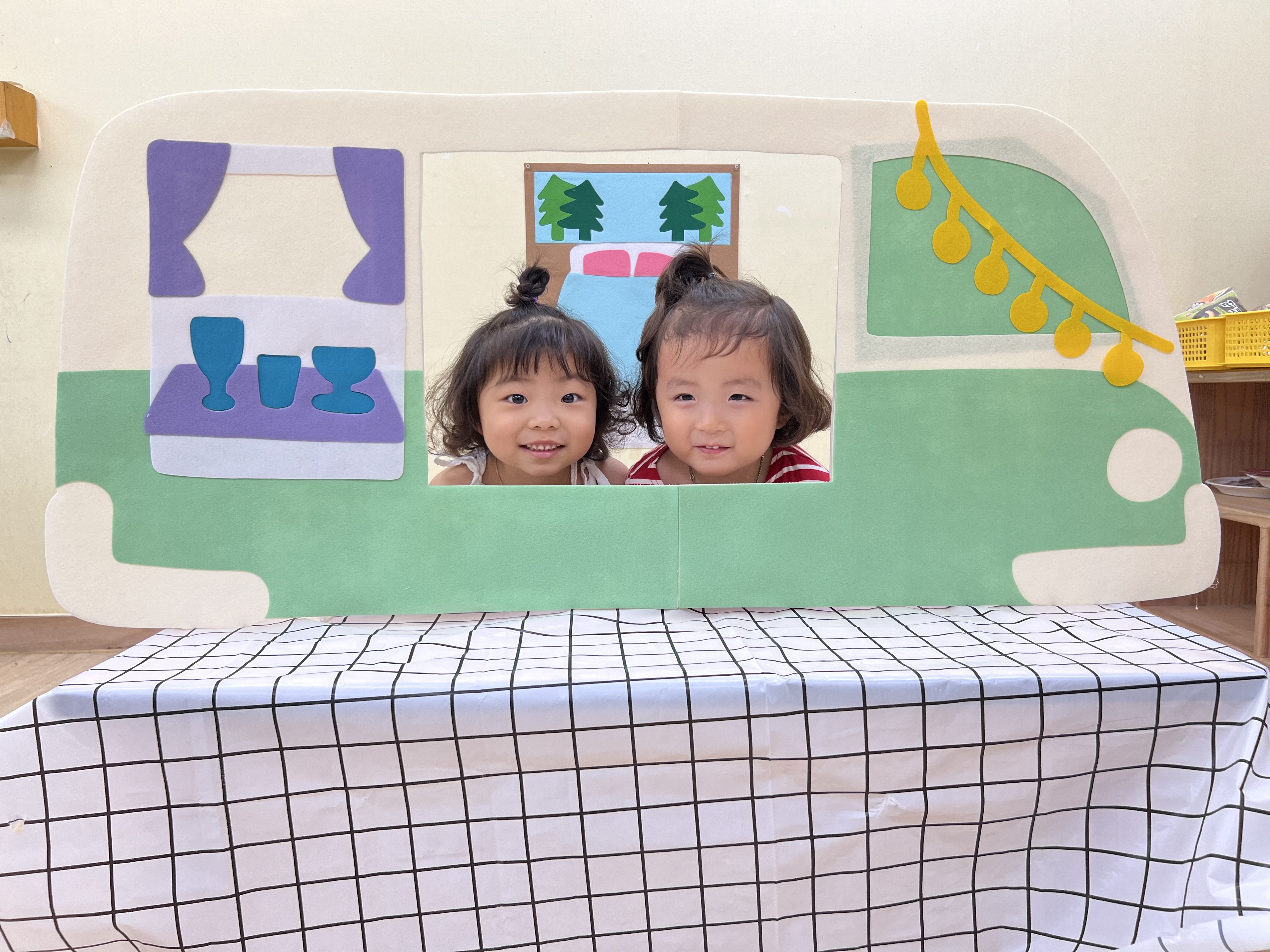 떠나자! 자연으로 캠핑카 포토존