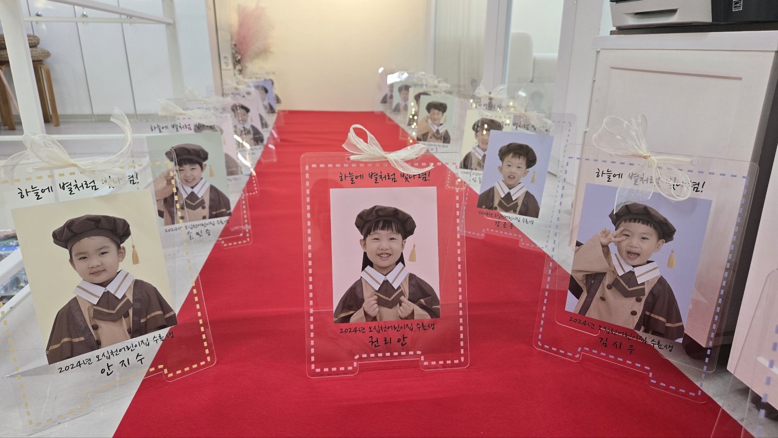 아크릴 액자입간판