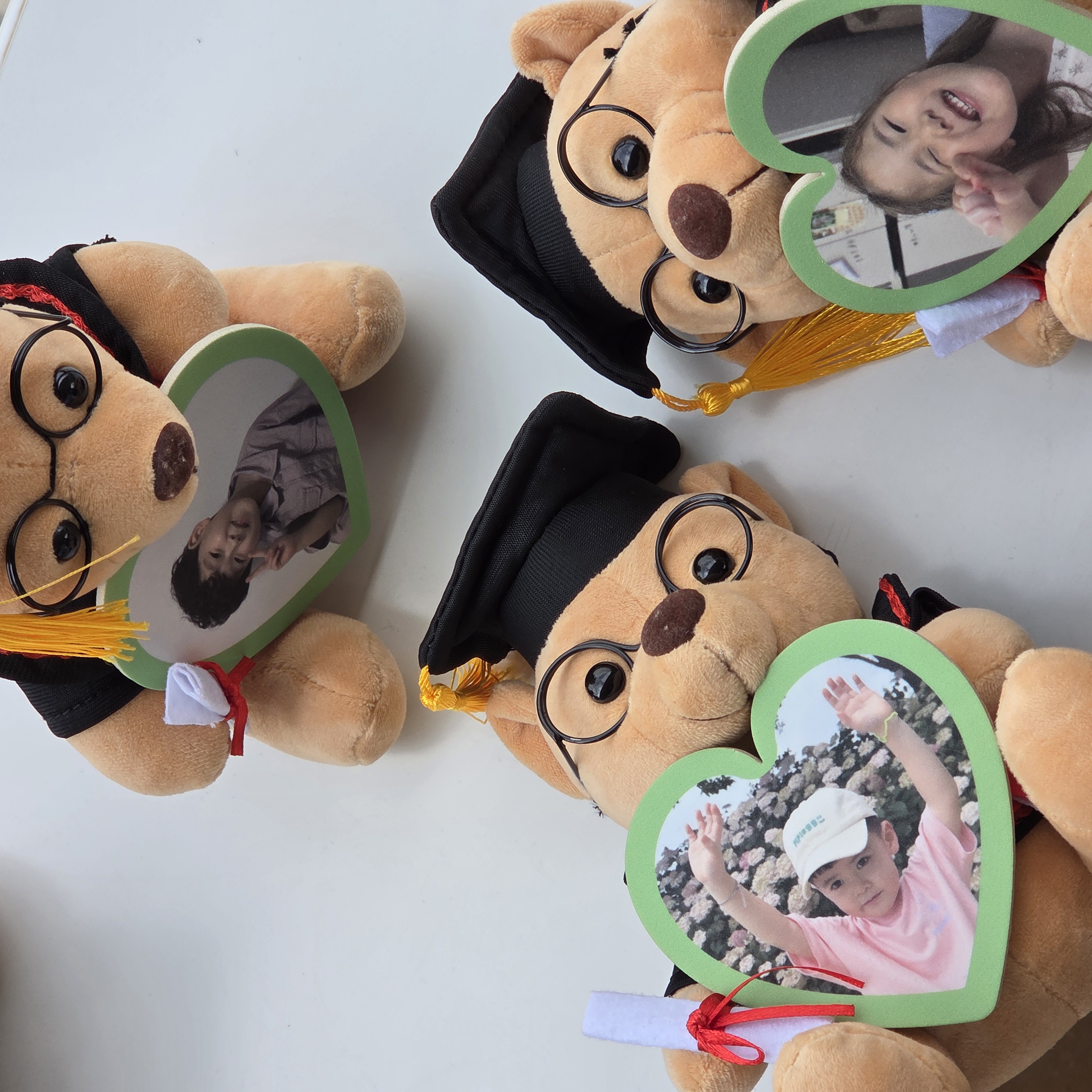 똘망똘망 졸업포토 곰돌이